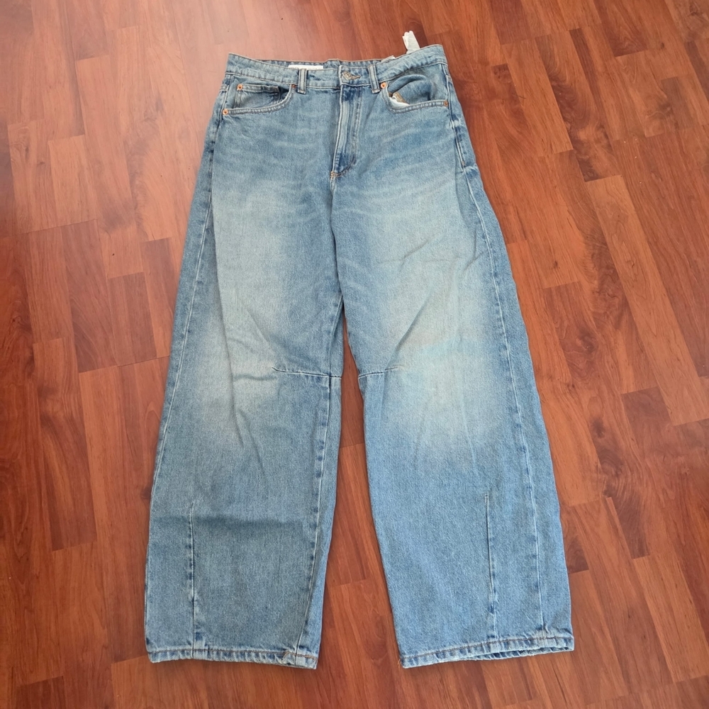 Zara Size 6 Relaxed Baggy Light Blue Jeans - Picture 1 of 3